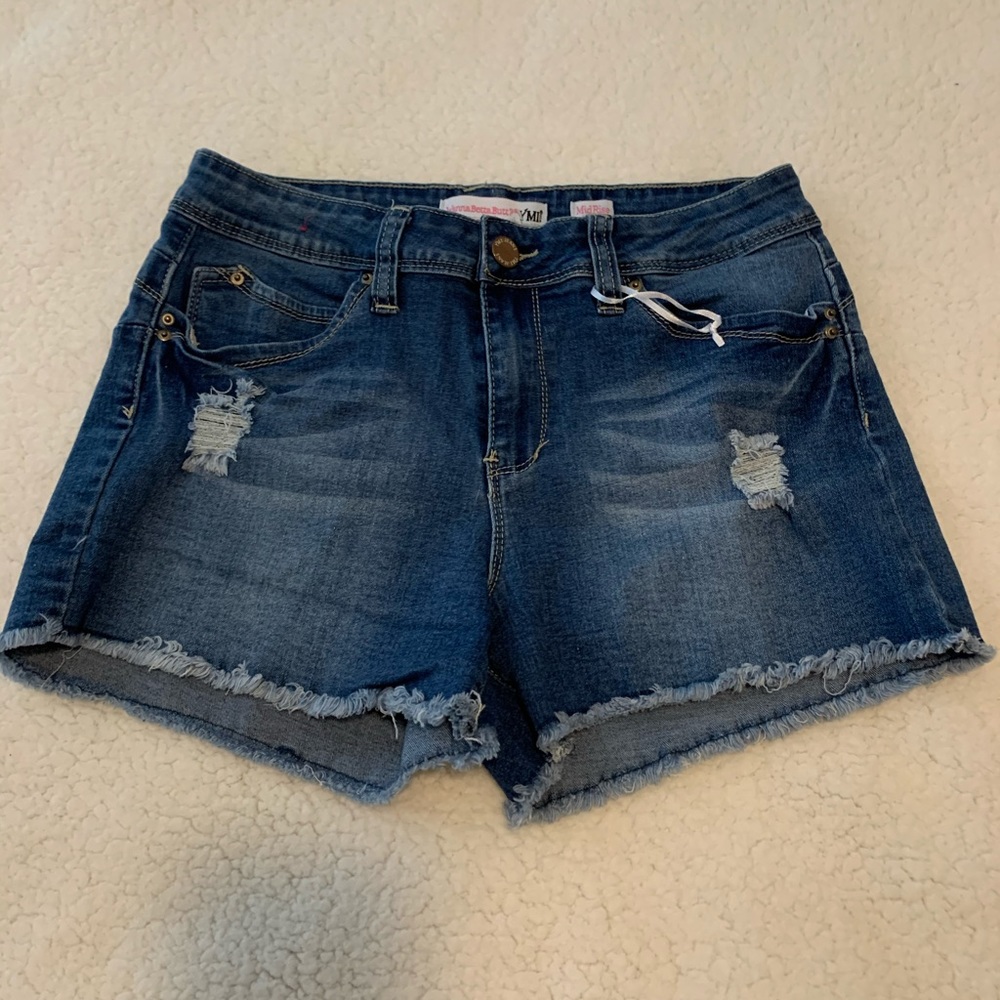YMI Jean short